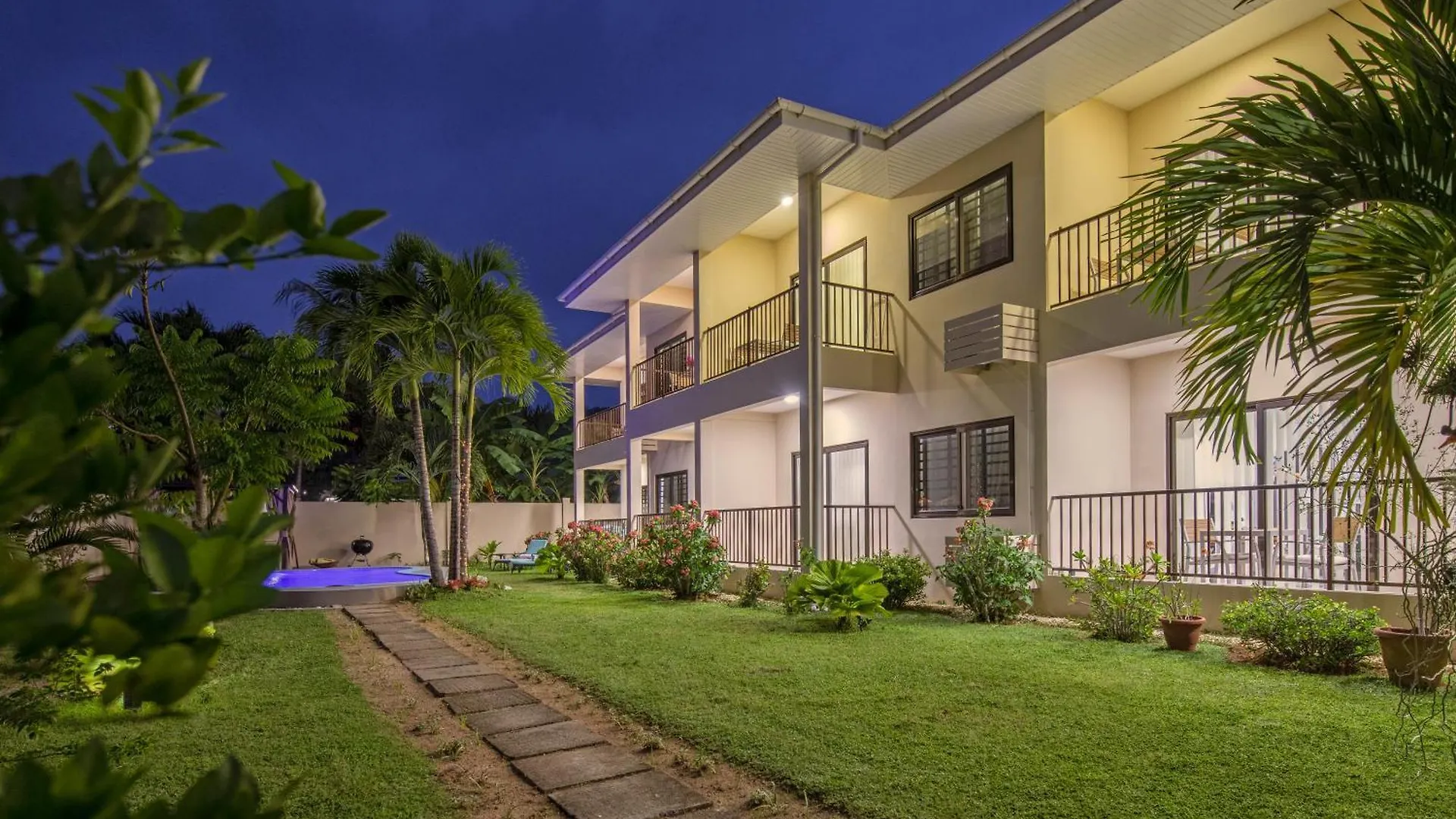 Creole Breeze Self Catering Apartments Anse Boileau