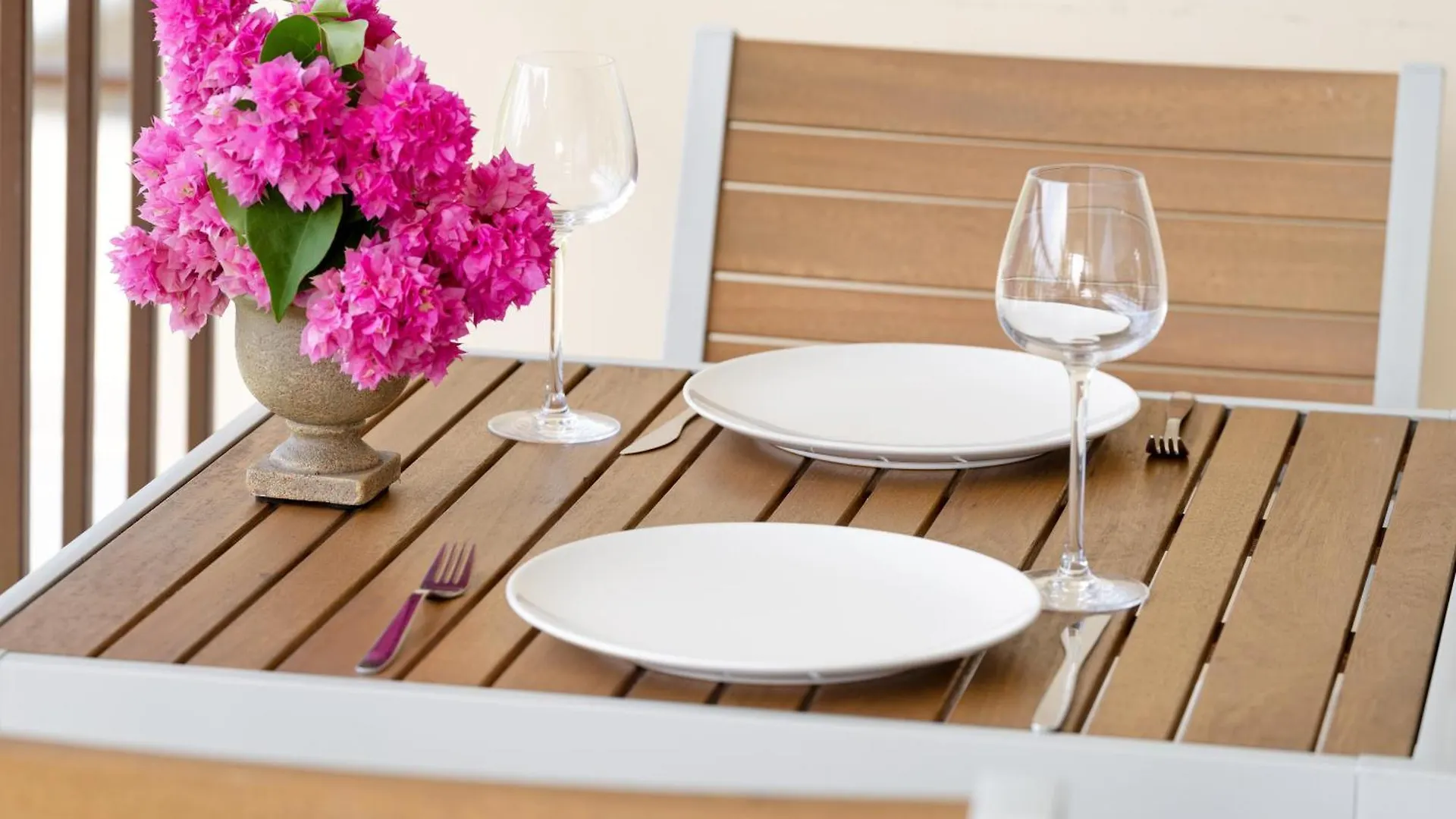 Creole Breeze Self Catering Apartments Anse Boileau Seychellen